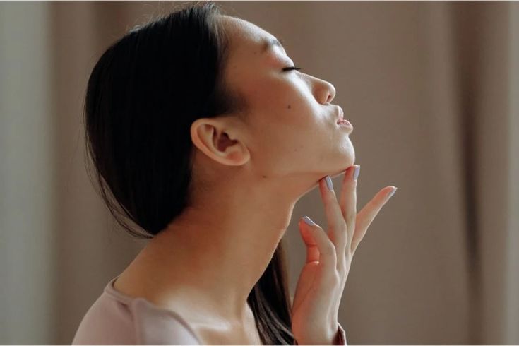 Chin Twitching Superstition Spiritual Meanings